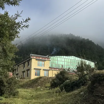 Tingqing Chinese Inn Hotels near Potatso National Park - Multifunctional Hall
