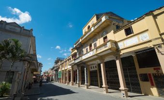 Liyuan Nanchangsheng Boutique Humanities Homestay (Zhuhai Doumen Yu Hot Spring Branch)