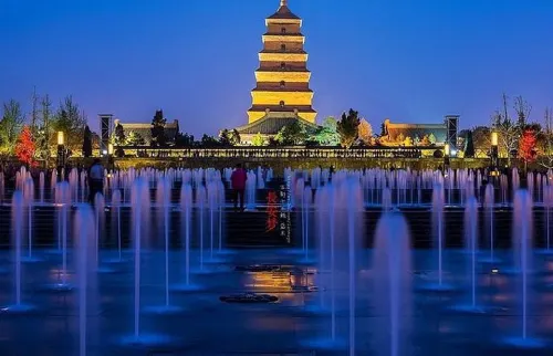 HanTing Hotel (Xi'an Bell and Drum Tower Wulukou Subway Station) Dekat Hotel Photos