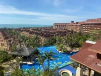 Qizi Bay Homeland Resort Hotel Hotels in Changjiang