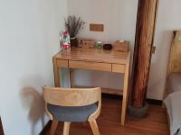 青之恋舍(安吉余村店) - 小满loft双床房