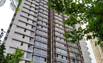 Chongqing Alijia Resort Apartment (Monument to the people's Liberation Hongyadong Store)