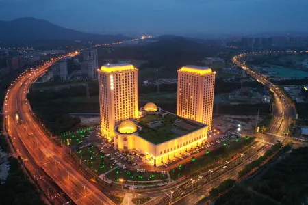 Baijin Hanjue Hotel Отели рядом с достопримечательностью «Nanjing Normal University(Xianlin Campus)»