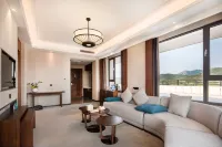 DREAMOON BLUE HORIZON JUNHUA HOTEL Hotels in Wulian County