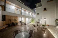 Wanbai · rice is a homestay - Jacuzzi