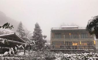 Yungu Shanfang Hostel