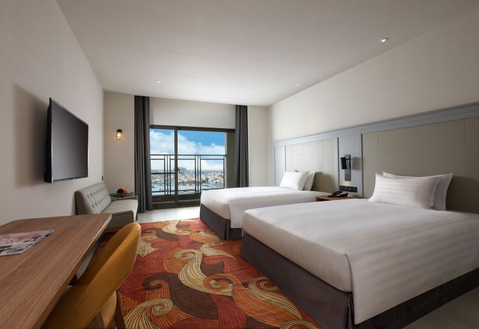 디스커버리 호텔 마공 시티의 현대적인 로비