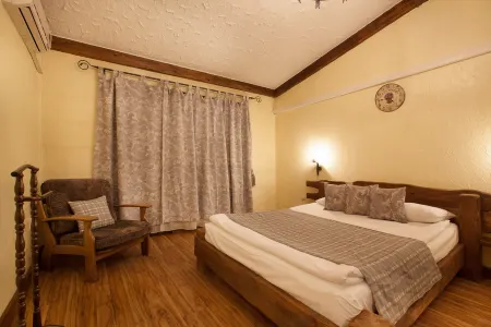 Saraishyq Hotel