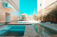 Kunming Jiangye Resort Hotel (Dianchi Grand View Park)