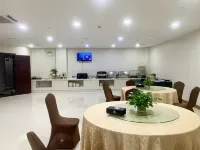 Kailun Hotel (Yixing Gaocheng Town Environmental City)