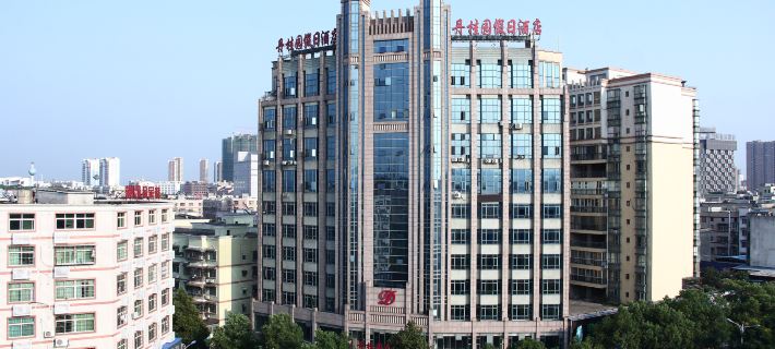 Danguiyuan Holiday Hotel Hotel di Pingjiang