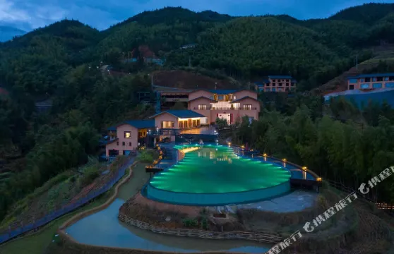 崇義歸梵·田隱民宿