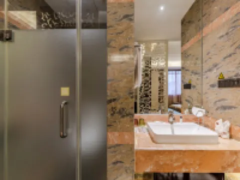 Changzhou Yanling Four Seasons Hotel (Qingguo Lane Wu Yue Square) Hotels in Changzhou