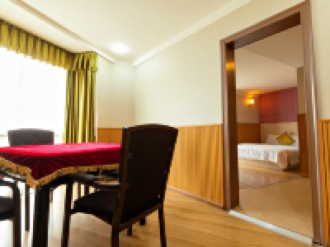 绵阳山江假日酒店 - 机麻棋牌套房