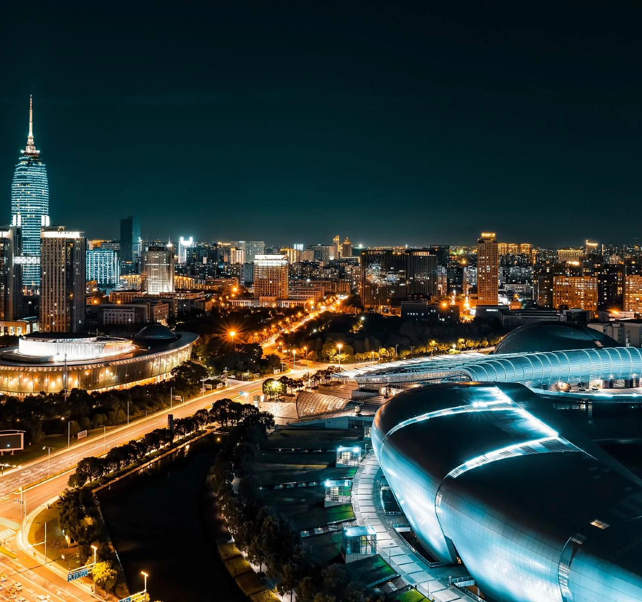 <h1>龍洞灣海洋公園附近住宿飯店推薦</h1>