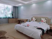 Helan Taohua Village Leisure Hotel - balcony