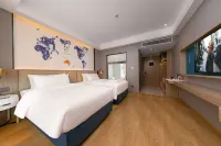 Kyriad Hotel (Shantou Chaoyang Mingrun Square Store) - غرفة مطلة على الجبل