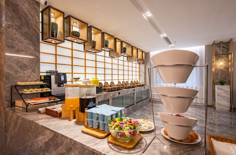 Super 8 Hotel (Beijing Sanlitun Taikoo Li Tuanjiehu Subway Station)