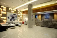 宜呈plus飯店（靈山汽車總站店）