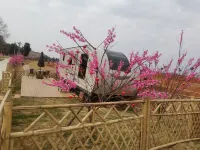 Wuning Ronghu RV Accommodation