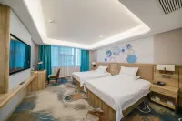 Tianjia Holiday Hotel (Nanjing Tianyin Avenue Metro Station Store) Hotels near Nanjing Institute of Tourism & Hospitality