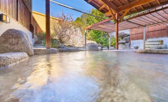 Ooedo Onsen Monogatari Ureshinokan (Old: Yukai Resort Premium Ureshinokan)