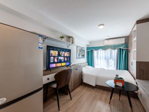 Chengshe Style B & B (Guangzhou Liwan Xilong Metro Station)