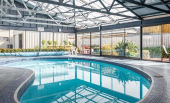 Barclay Motor Inn