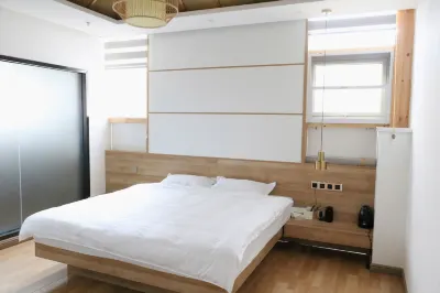 Wenshi Qingsu Hotel