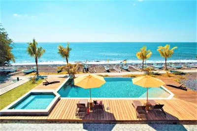 Hi Blue Bali Melasti Dive Resort Отели в г. Туламбен