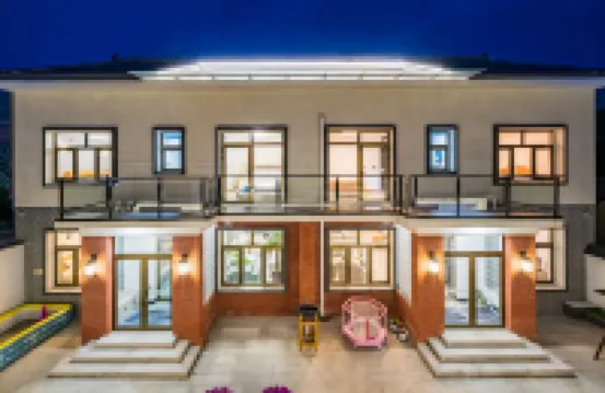 花築·雲逸民宿（北京永寧古鎮） 永寧古城周辺のホテル