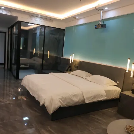Datong Baijia Homestay Отели рядом с достопримечательностью «Больница локомотивов Датуна»