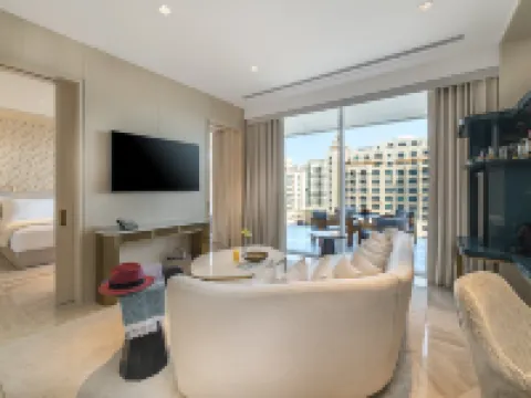 فايف نخلة جميرا دبي Hotels near أتلانتس – النخلة