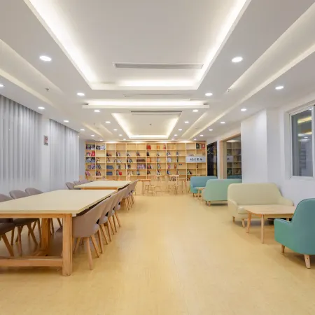 Juting Hotel (Chaohu No. 1 High School No. 7 High School)
