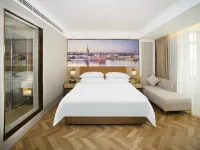 Vienna Hotel (Yingtan Yujiang Railway Station)