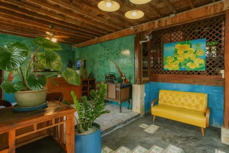 Teewana Resort Отели в г. Ханг Донг