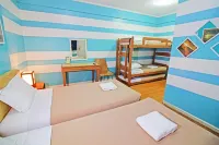 Caliraya Resort Club Hotels in Mabitac