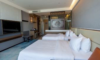 Yilong Hotel (Fuhai Wulunguhu Park Branch)