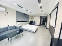 xinyangjingguangsahngwubinguan فنادق في خوانغ تشوان