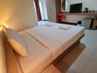 Le' Luxe Residence Hotels near UD Town