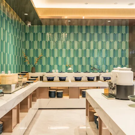 Starway Hotel (Sihong Sizhou Wuyue Plaza)