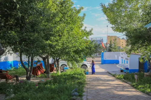 Zhaosu Biancheng Youth Hostel - ที่มีที่จอดรถ