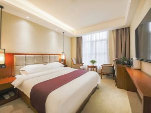 Bohui Boutique Hotel (Wuhan High-speed Railway Station Honggangcheng Subway Station)