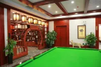 四季·宜居飯店（烏蘭察布古城草原皮都集寧國際皮革城店） - 2 星級