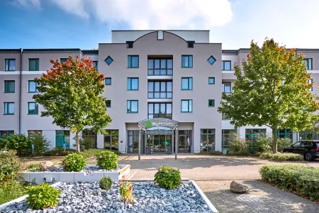 H+ Hotel Hannover Отели рядом с достопримечательностью «Штадтпарк Ганновер»