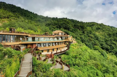 DUO YI SHU MID-LEVELS RESORT HOTEL