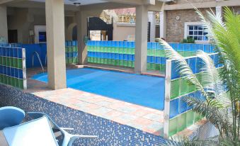 Ladalob Royal Suites