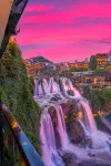 12C · Core Location View Homestay | Overlooking Night Light Show & Riverview Above Furong Falls - Auberges