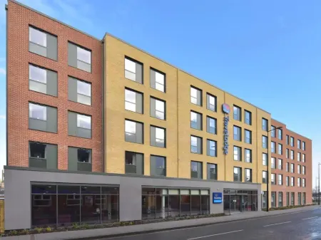 Travelodge Lincoln City Centre Отели в г. Данстон