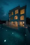 Guaimeng Seaview Beauty Su (Qingzhen Hongfeng Lake Branch) - Pools